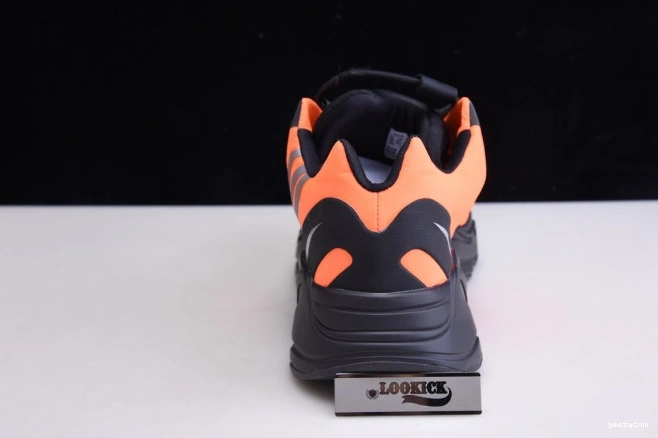 Orange Boost Yeezy 700 FV3258 MNVN Adidas 0810